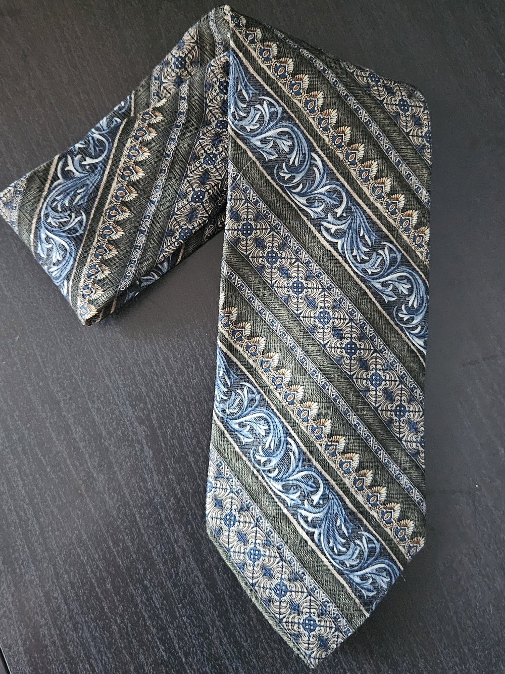 Bovet Silk Blue and Gray Patterned Tie